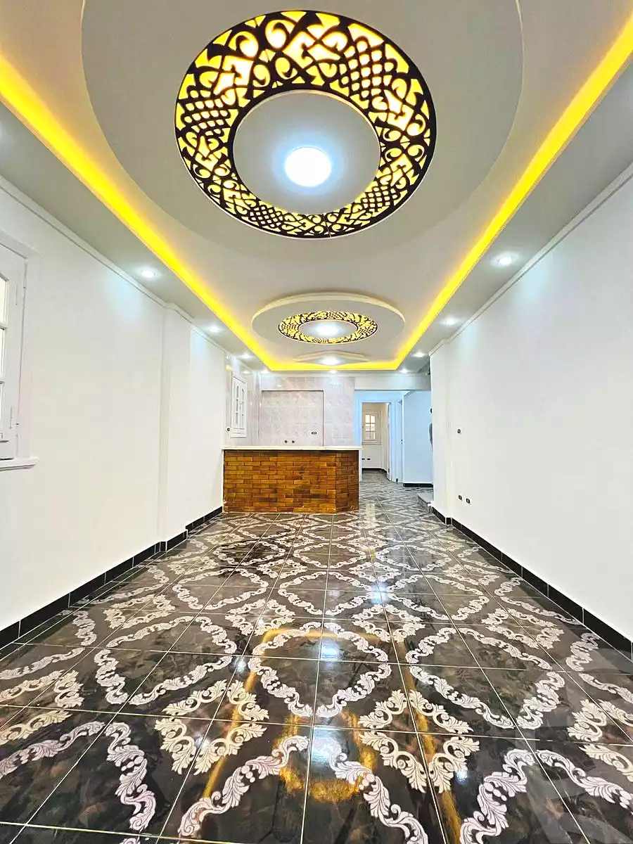 https://aqarmap.com.eg/ar/listing/7045801-for-sale-alexandria-al-agamy-shataa-el-nakheel