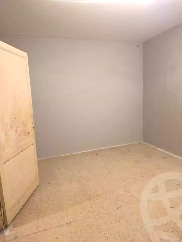 https://aqarmap.com.eg/ar/listing/7045814-for-rent-cairo-15th-of-may-mjwr-13
