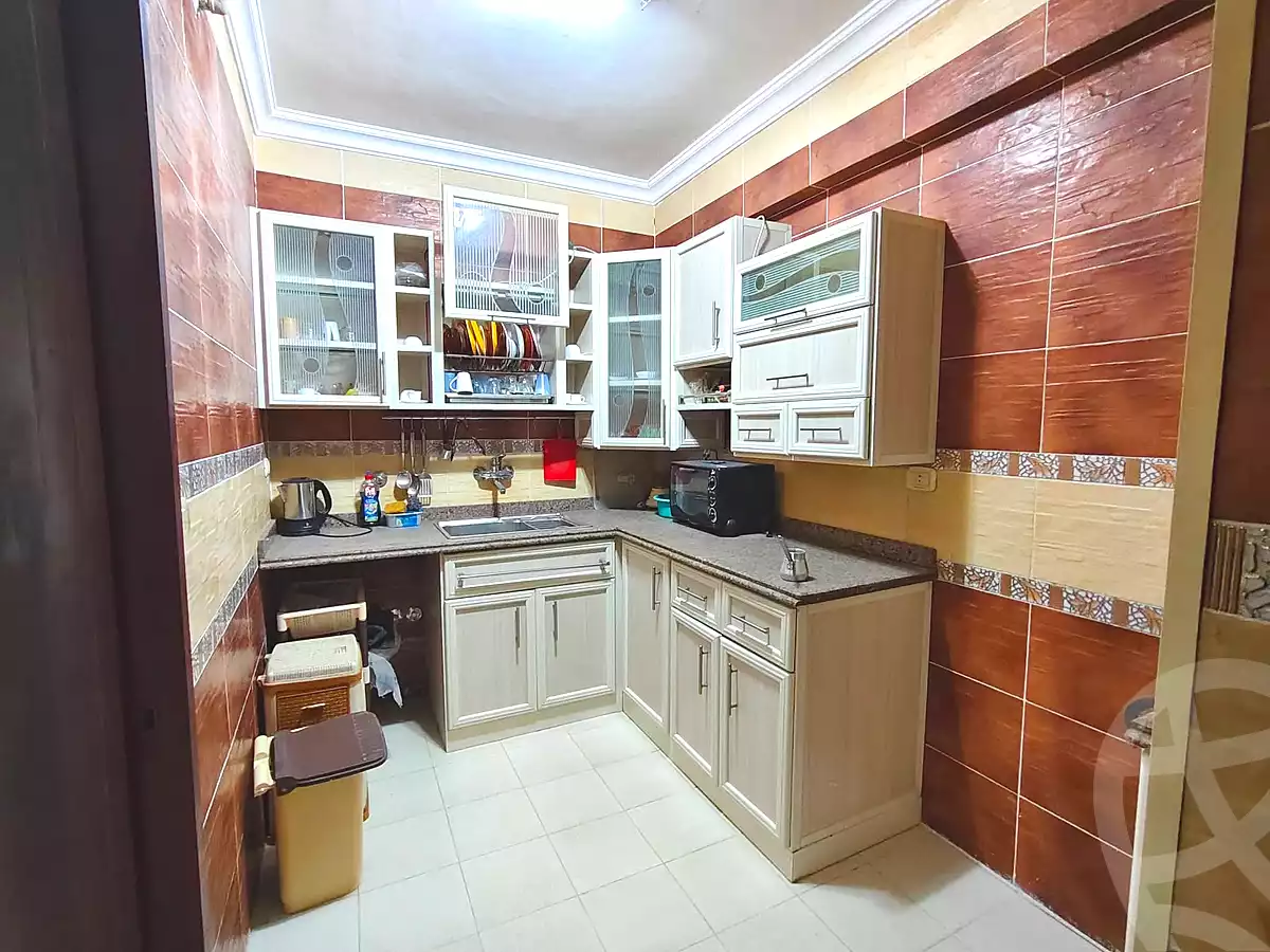https://aqarmap.com.eg/ar/listing/7045838-for-sale-alexandria-sydy-bshr-sydy-bshr-bhry-shr-khld-bn-lwlyd