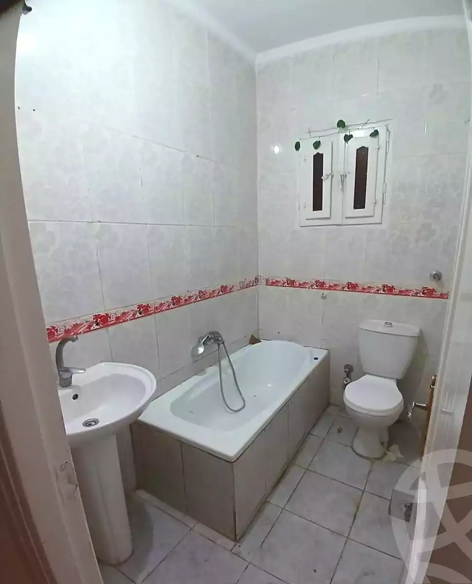 https://aqarmap.com.eg/ar/listing/7045834-for-rent-alexandria-el-asafra-l-sfr-bhry
