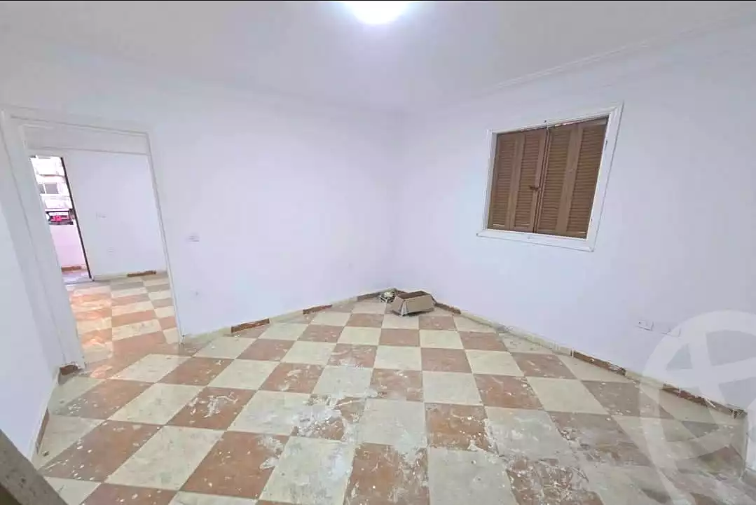 https://aqarmap.com.eg/ar/listing/7046248-for-rent-alexandria-al-agamy-el-hanouvel