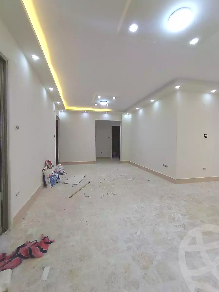 https://aqarmap.com.eg/ar/listing/7046325-for-sale-alexandria-al-agamy-el-hanouvel-el-zahraa-city-st
