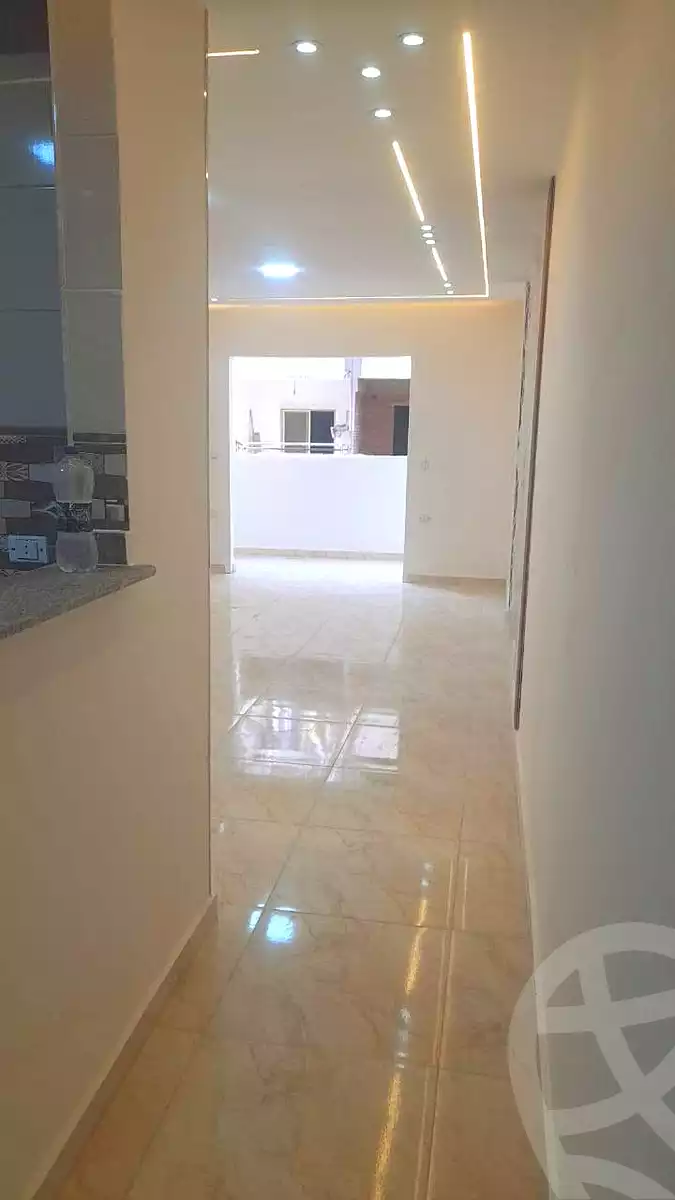 https://aqarmap.com.eg/ar/listing/7042725-for-sale-cairo-helwan-hadayek-helwan-el-eshrein-st