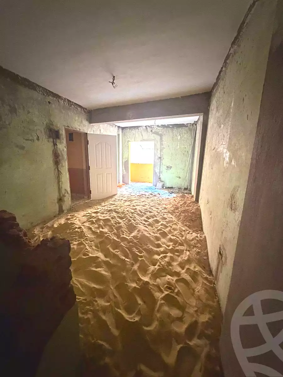 https://aqarmap.com.eg/ar/listing/7046441-for-sale-alexandria-al-agamy-lbytsh-el-bostan-st