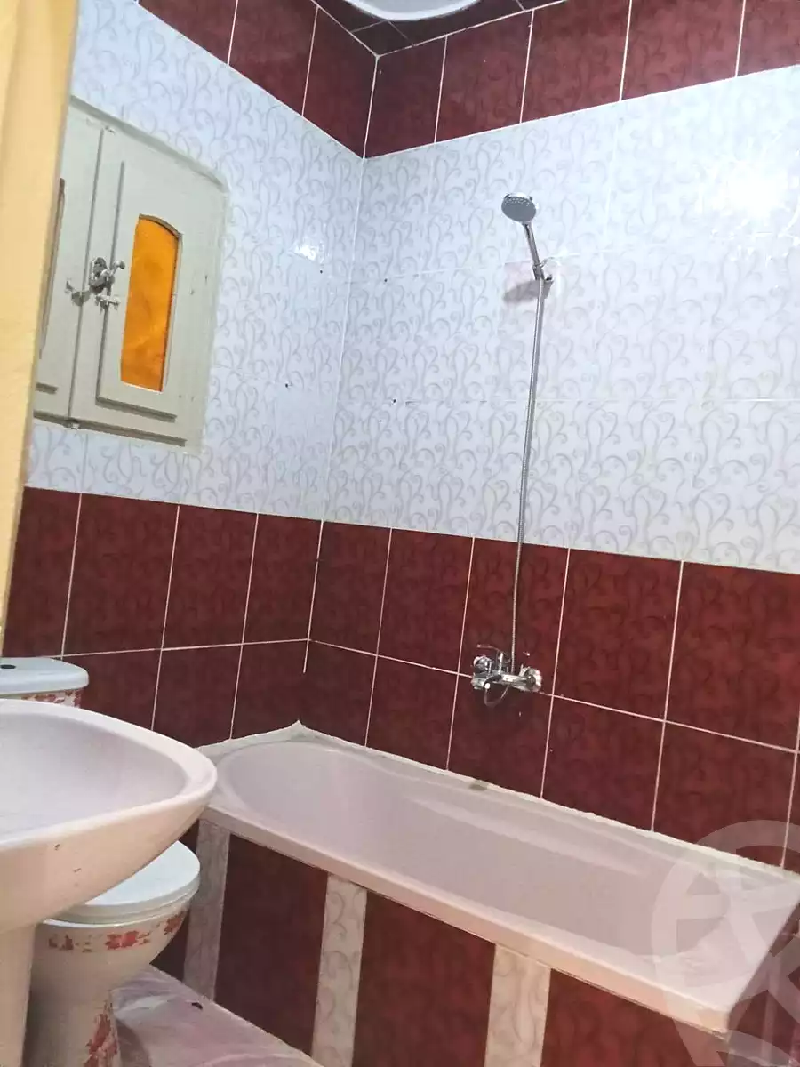https://aqarmap.com.eg/ar/listing/7046466-for-sale-alexandria-al-agamy-lbytsh-el-hay-st