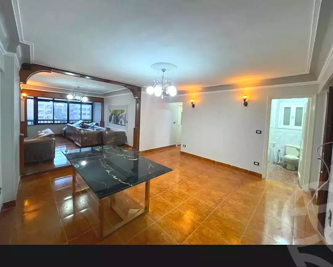https://aqarmap.com.eg/en/listing/7046480-for-sale-alexandria-sydy-bshr-sydy-bshr-bhry-shr-khld-bn-lwlyd