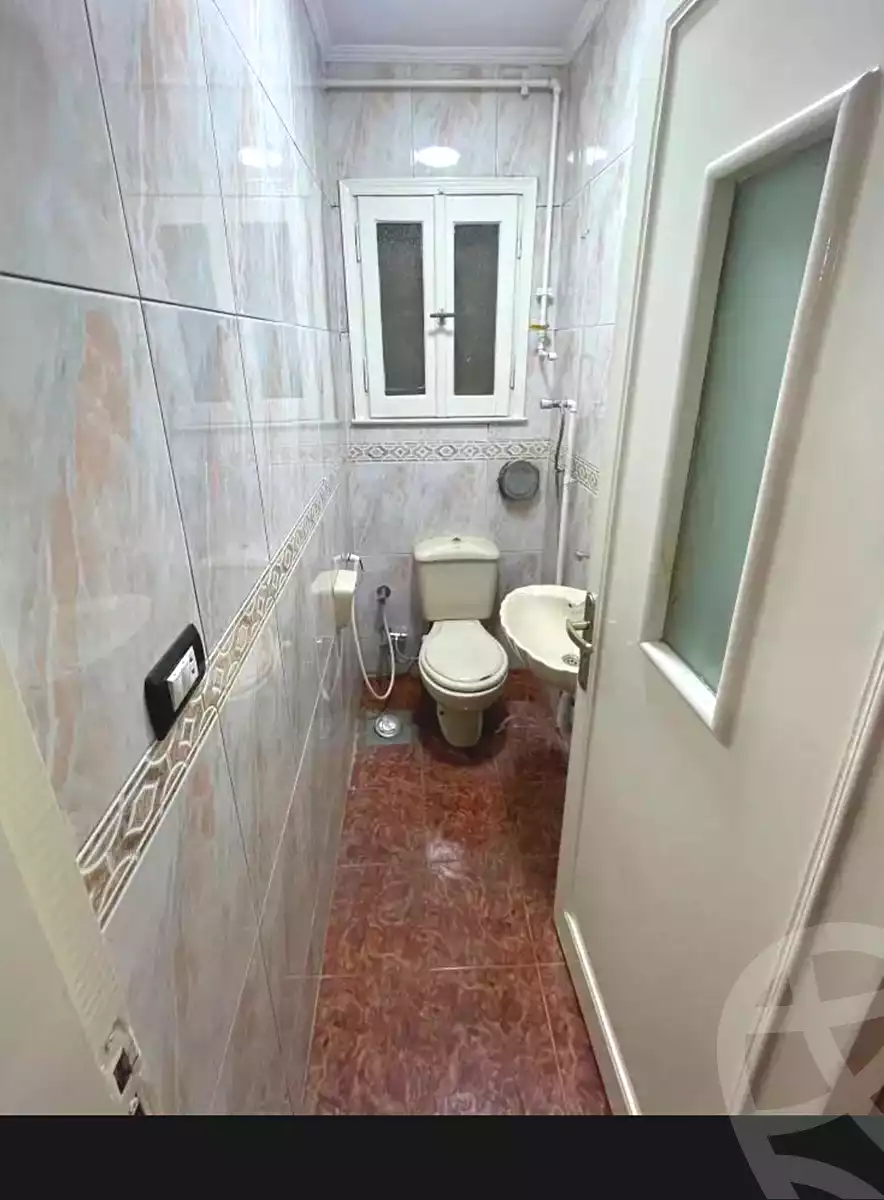 https://aqarmap.com.eg/en/listing/7046480-for-sale-alexandria-sydy-bshr-sydy-bshr-bhry-shr-khld-bn-lwlyd