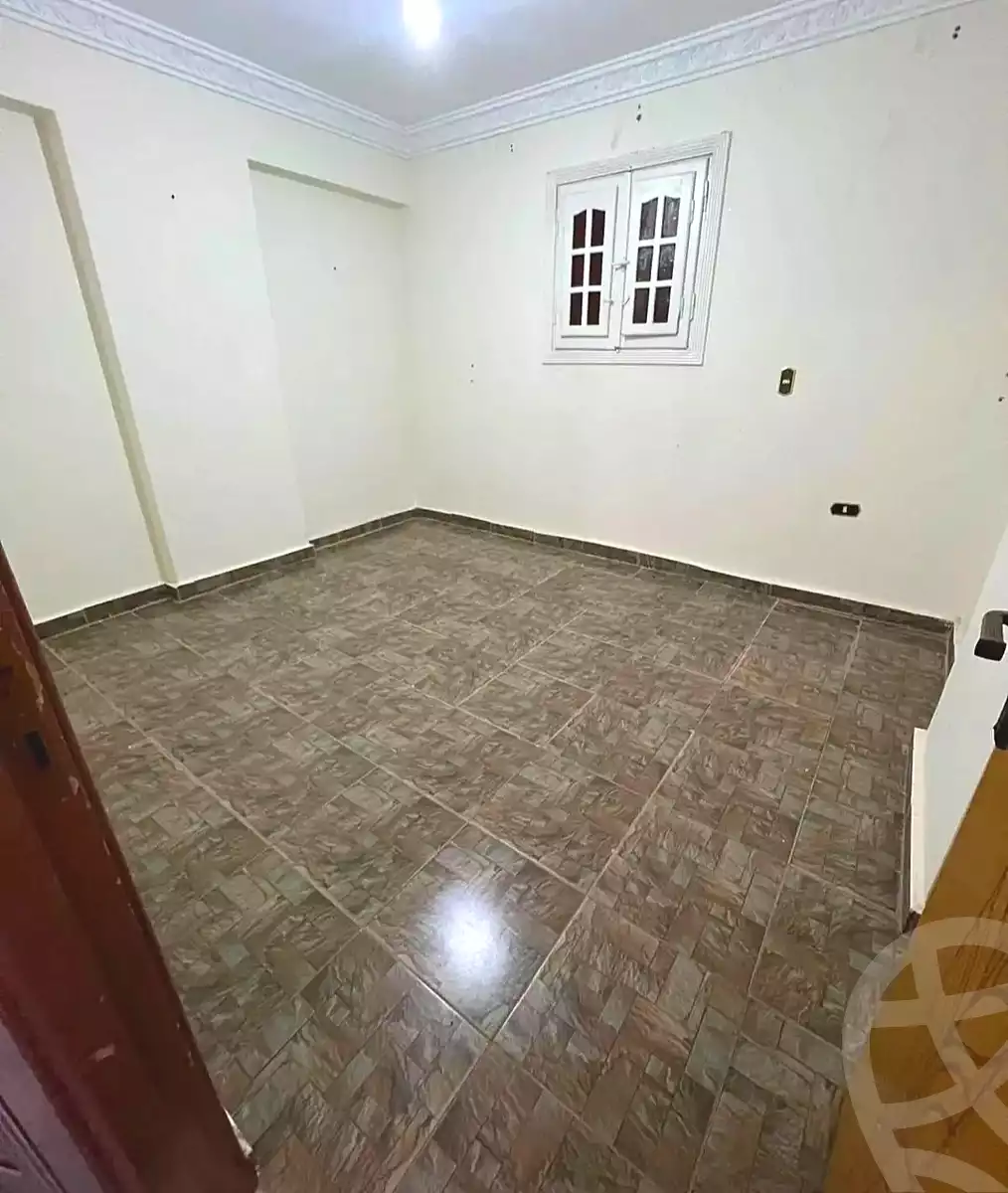 https://aqarmap.com.eg/ar/listing/7046509-for-sale-alexandria-sydy-bshr-sydy-bshr-bhry-gamal-abd-el-nasir-st