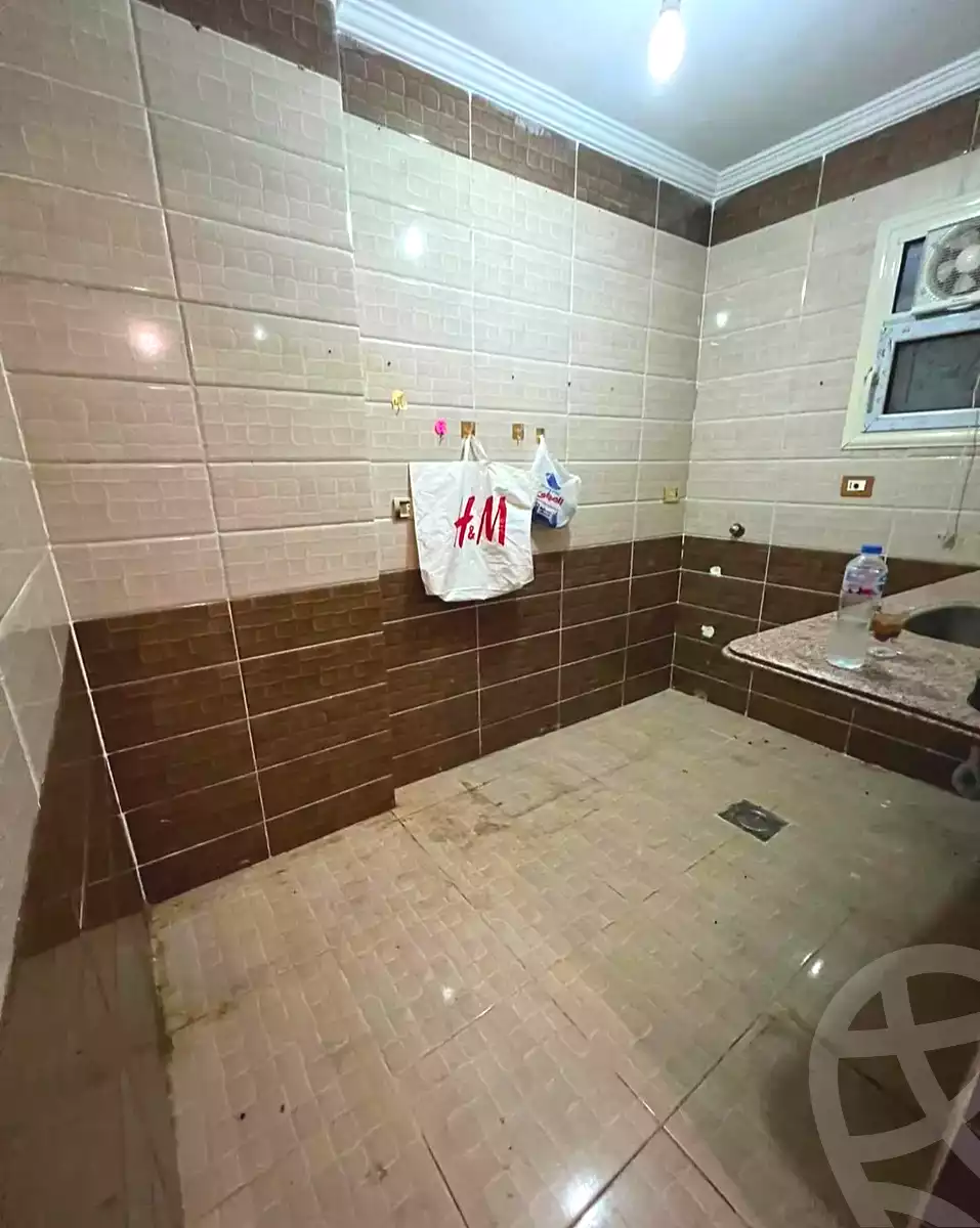 https://aqarmap.com.eg/ar/listing/7046509-for-sale-alexandria-sydy-bshr-sydy-bshr-bhry-gamal-abd-el-nasir-st