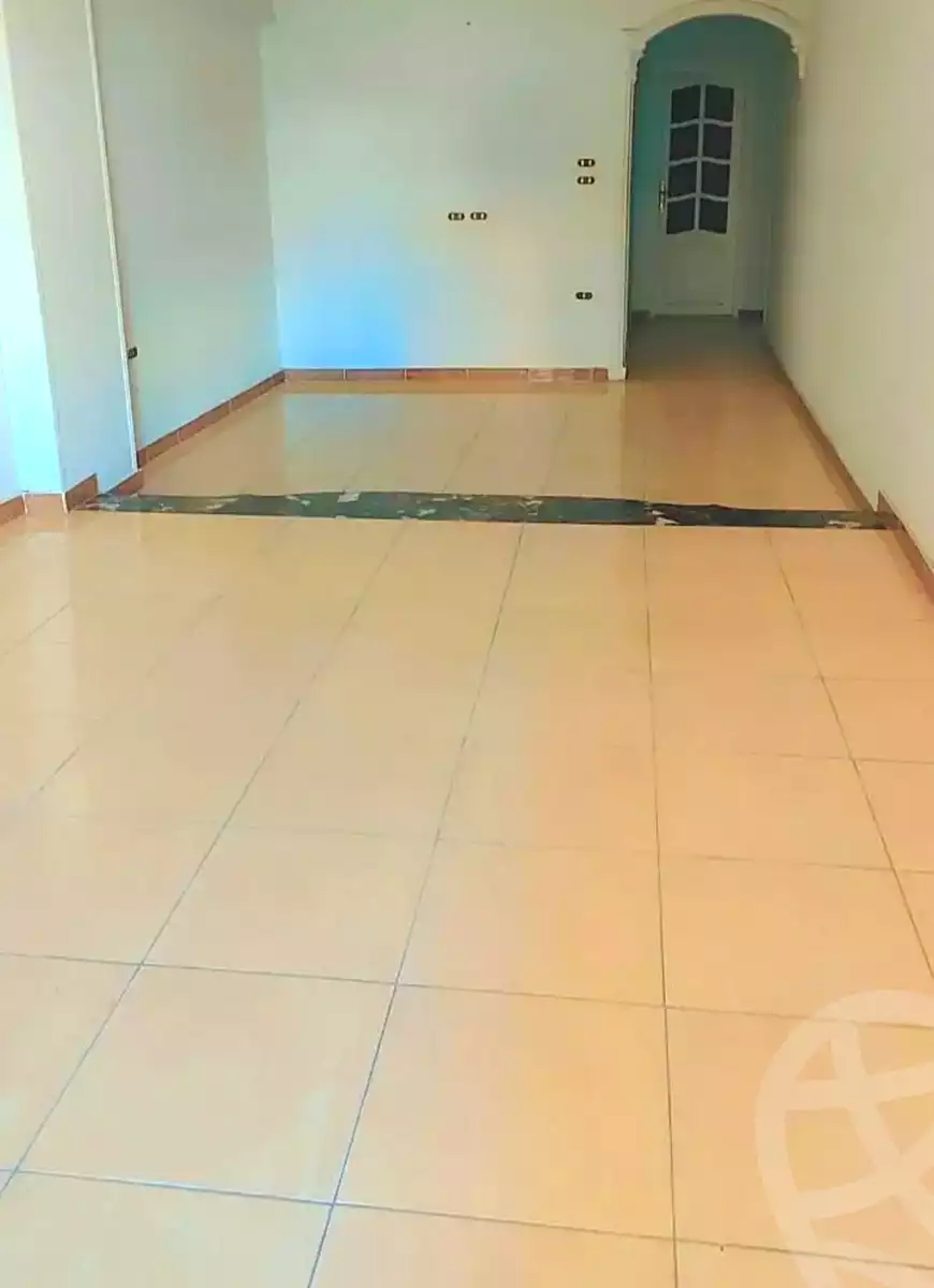 https://aqarmap.com.eg/ar/listing/7046936-for-sale-alexandria-al-agamy-lbytsh-mohamed-el-fardi-st