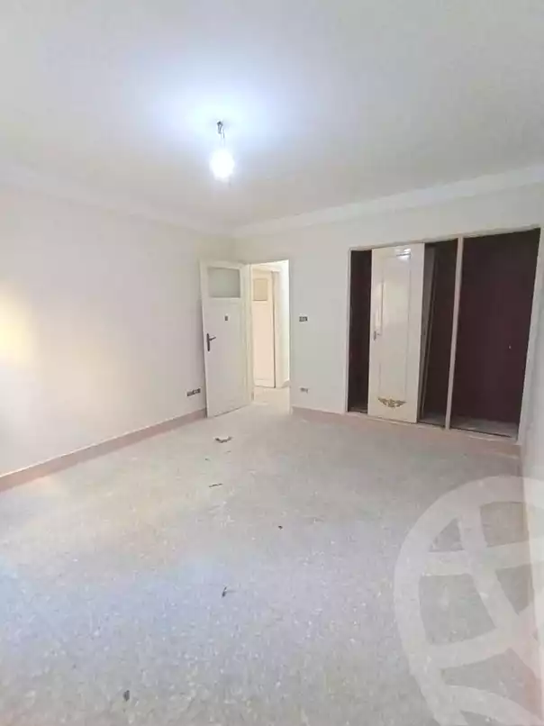 https://aqarmap.com.eg/ar/listing/7046954-for-sale-alexandria-al-agamy-el-hanouvel-el-zahraa-city-st