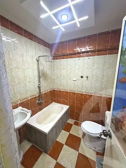 https://aqarmap.com.eg/ar/listing/7047177-for-rent-alexandria-lsywf-el-falki