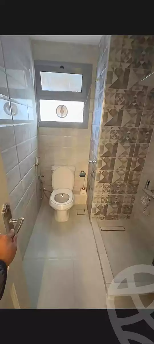 https://aqarmap.com.eg/ar/listing/7047495-for-rent-cairo-el-maadi-compounds-kmbwnd-wn-qtmyh-m-mr-lmrshdy
