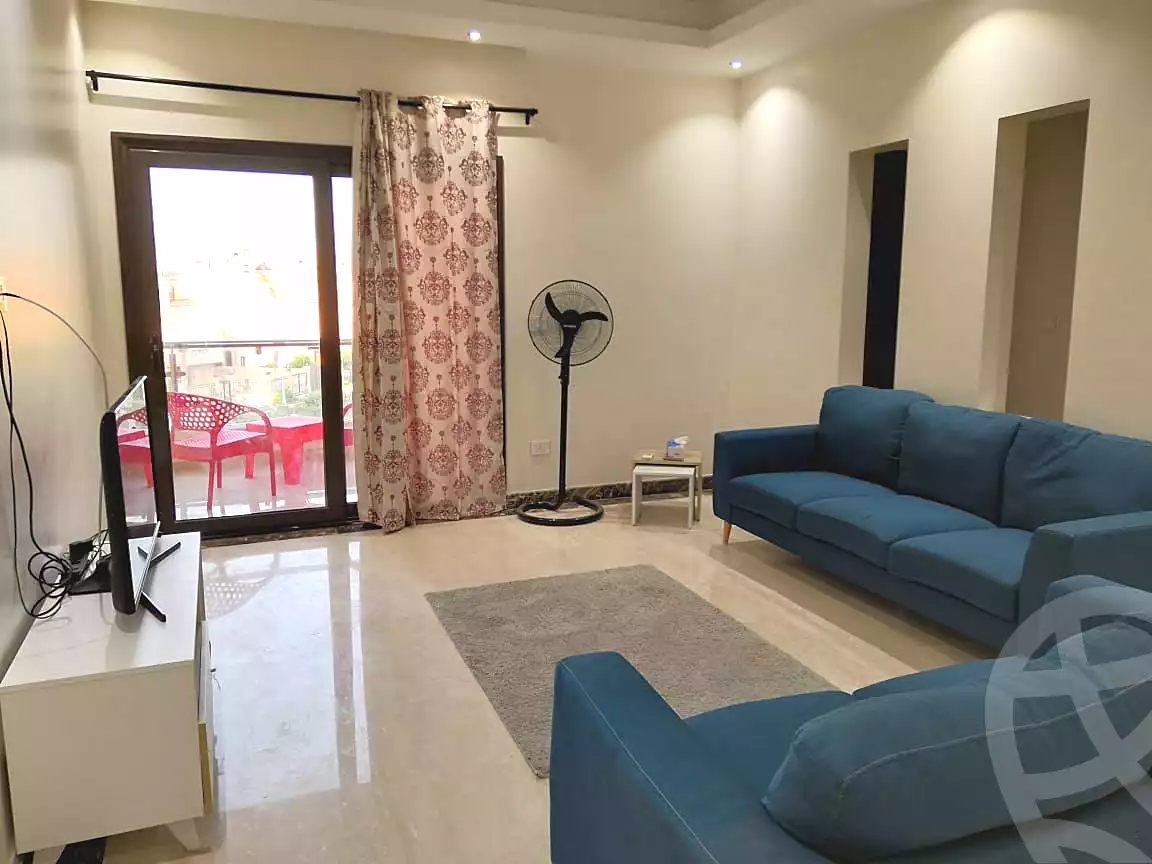 https://aqarmap.com.eg/ar/listing/7047511-for-rent-cairo-new-cairo-compounds-byrl-d-rw