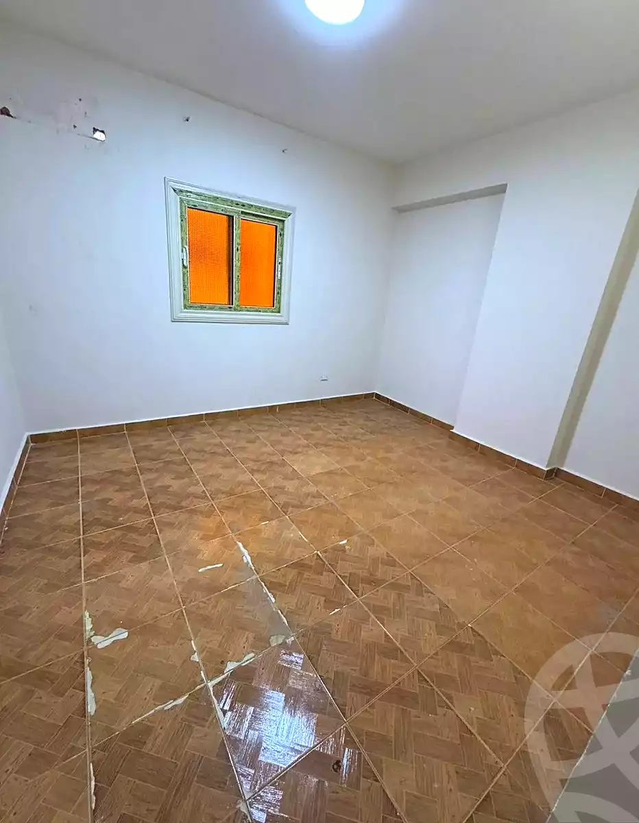 https://aqarmap.com.eg/ar/listing/7047553-for-sale-cairo-el-haram-el-lebeny-soltan-khattab-st