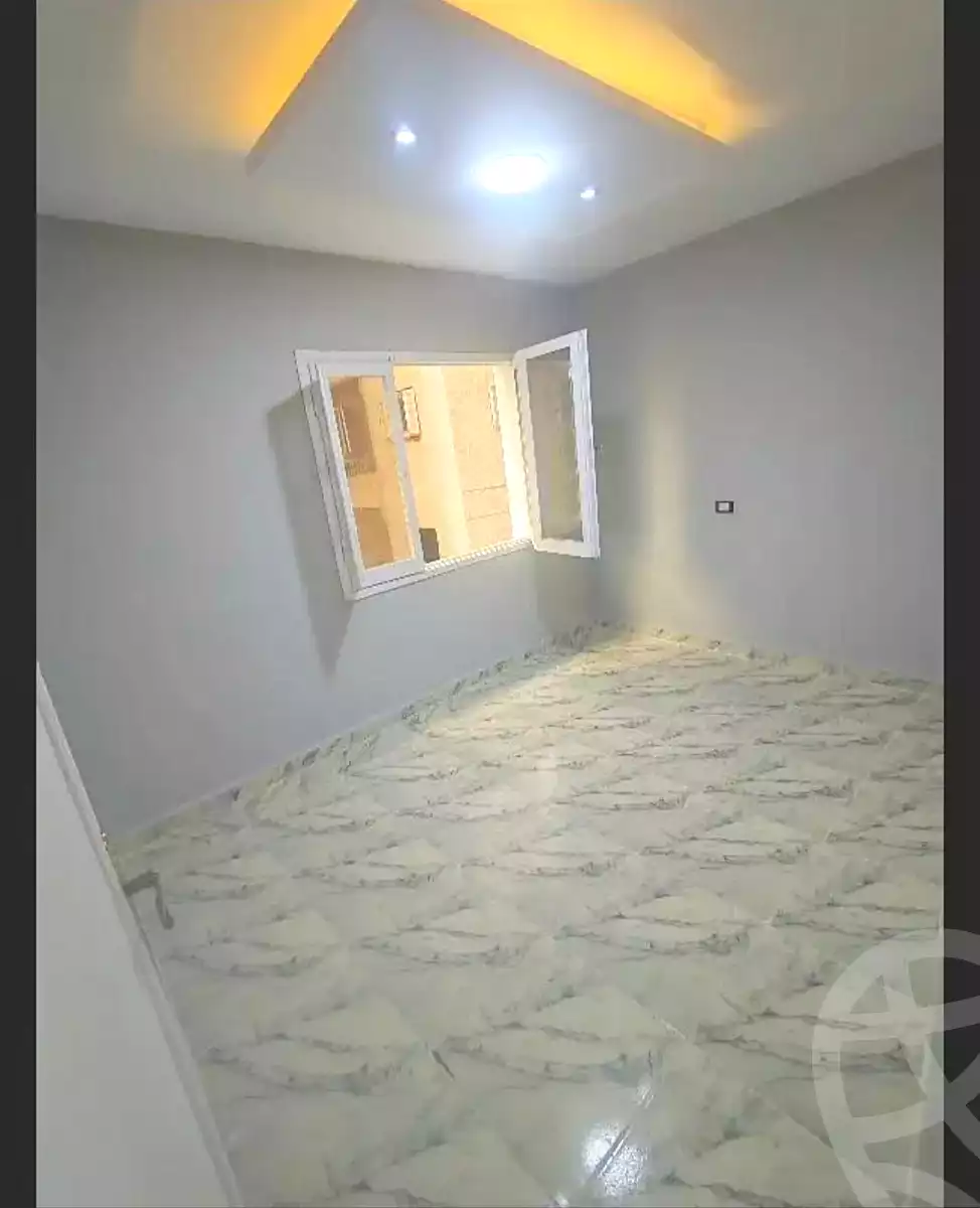 https://aqarmap.com.eg/ar/listing/7047527-for-sale-alexandria-al-agamy-el-hanouvel-el-shaheed-ahmed-hamdy-st