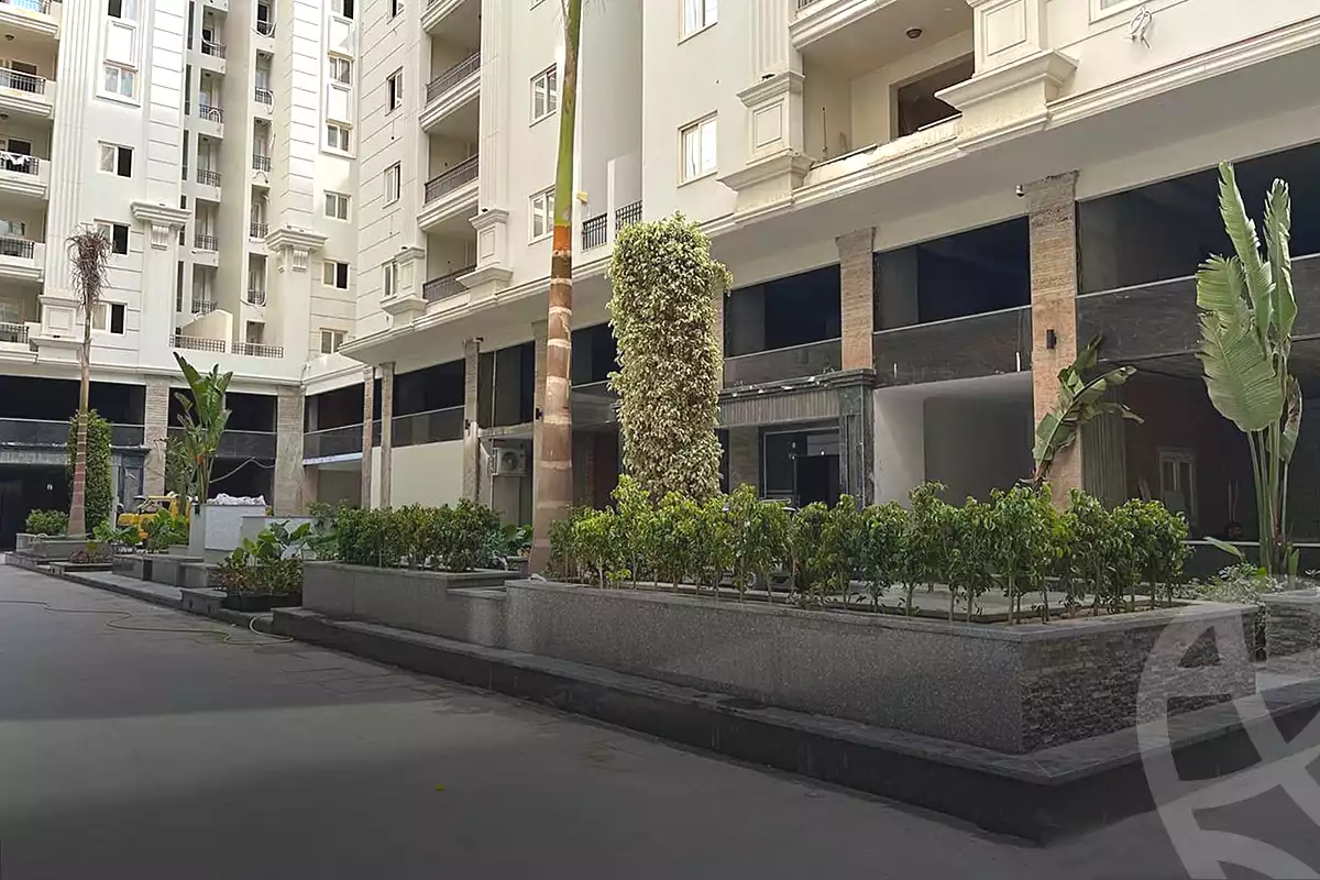 https://aqarmap.com.eg/ar/listing/7047608-for-sale-alexandria-smouha-compounds-in-smouha-valore-smouha