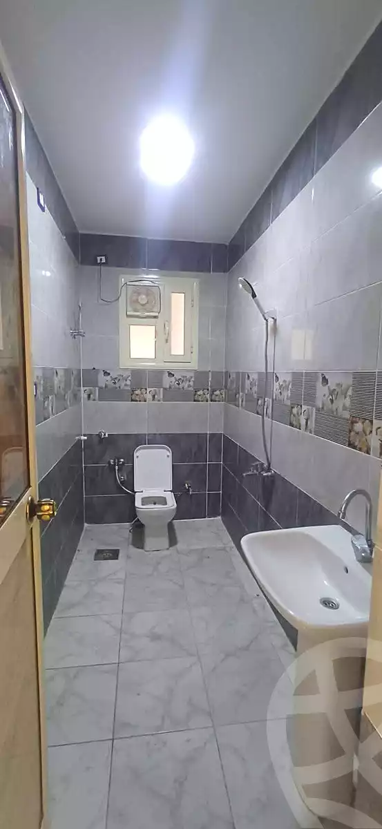 https://aqarmap.com.eg/ar/listing/7047704-for-sale-alexandria-al-agamy-el-hanouvel-al-haded-we-al-soulb-st