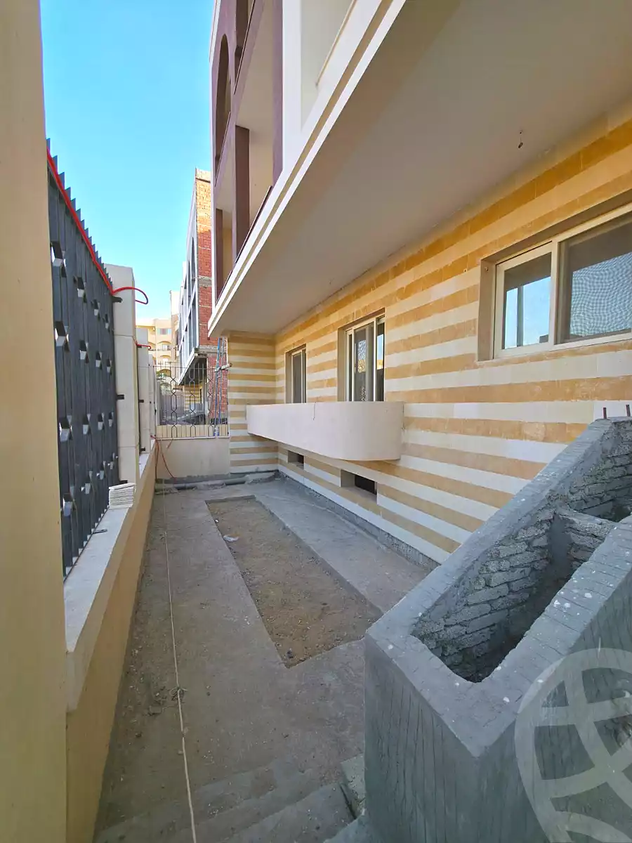 https://aqarmap.com.eg/ar/listing/7048041-for-sale-cairo-new-cairo-first-settlement-neighbourhood-7-el-shaheed-abdul-aziz-atef-st