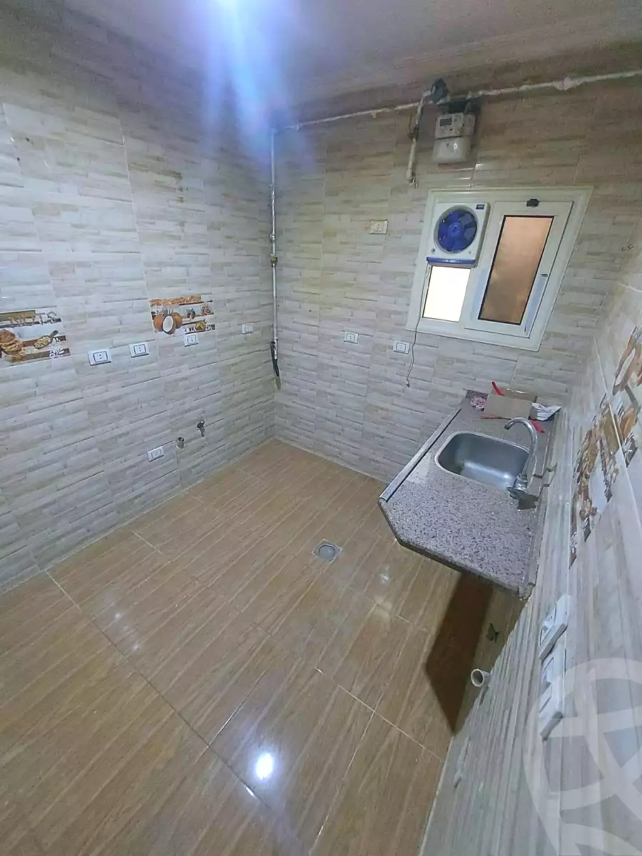 https://aqarmap.com.eg/ar/listing/7048328-for-sale-cairo-helwan-helwan-el-sharkeya-ismael-kamel-st