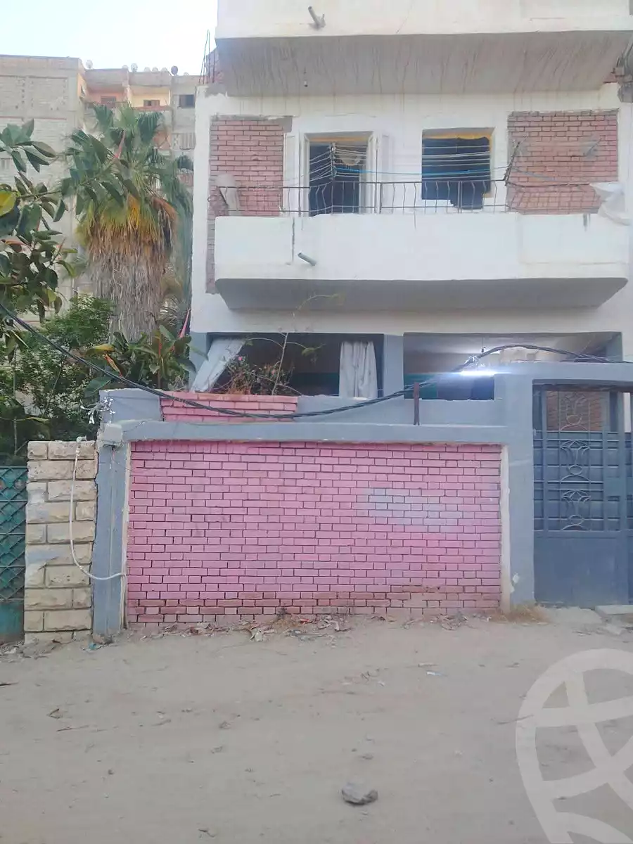 https://aqarmap.com.eg/ar/listing/7048448-for-sale-alexandria-al-agamy-el-hanouvel-el-attar-st