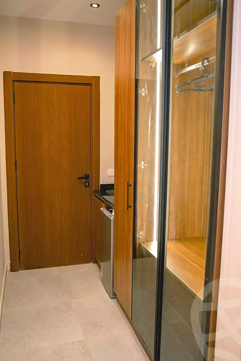 https://aqarmap.com.eg/ar/listing/7013634-for-rent-cairo-new-cairo-ganob-el-akadamiya-south-academy-a-moaz-ibn-gabal-st
