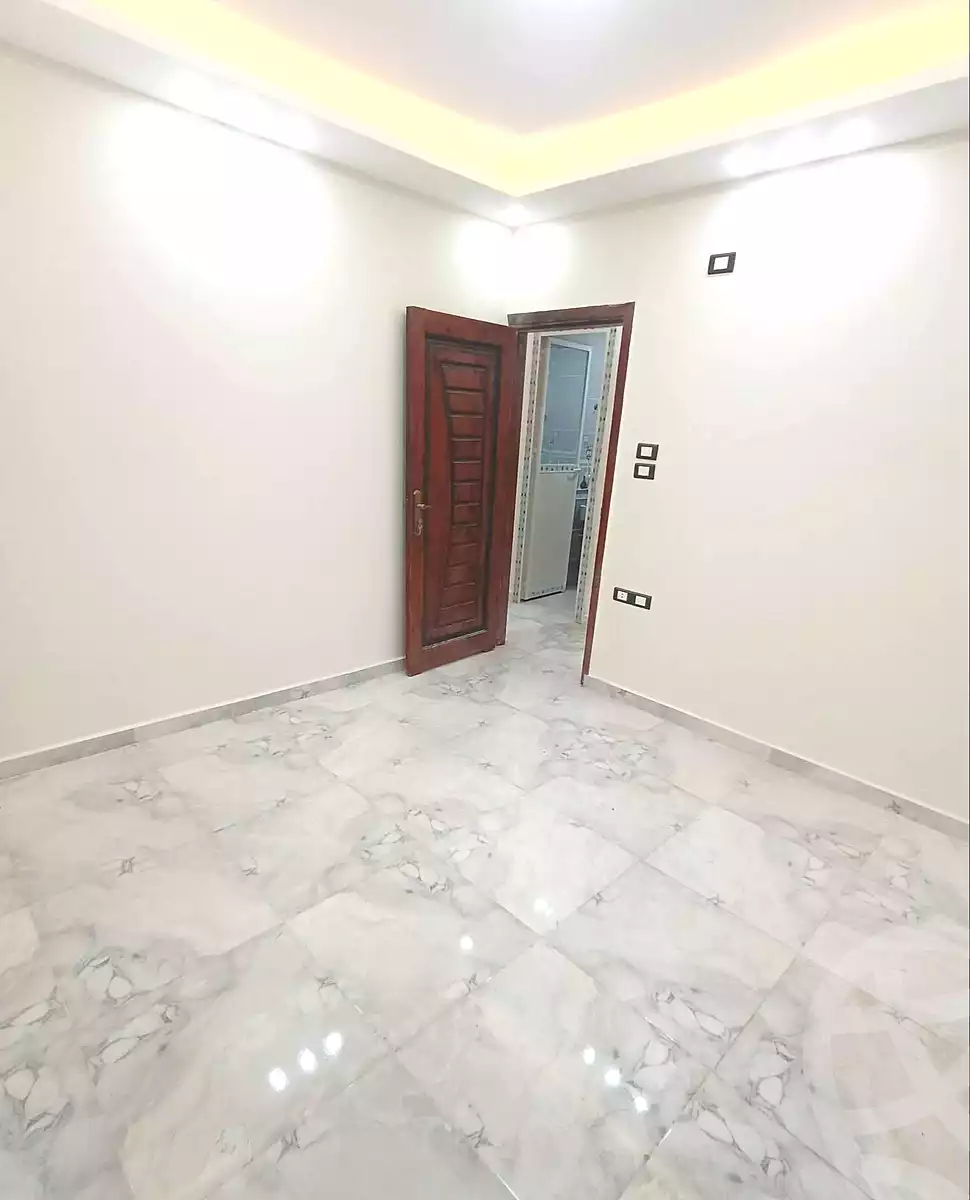 https://aqarmap.com.eg/ar/listing/7048662-for-sale-cairo-ain-shams-jsr-lswys