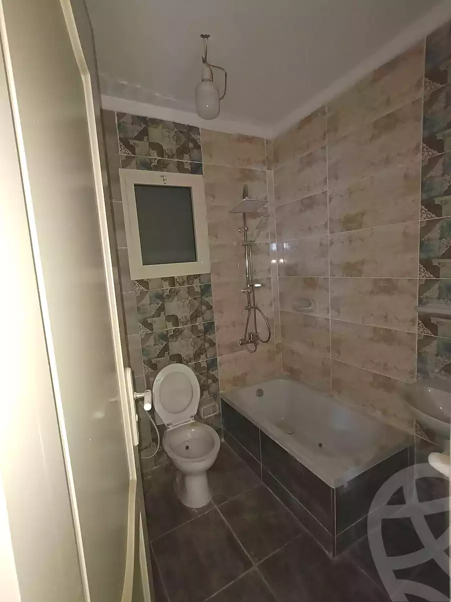 https://aqarmap.com.eg/ar/listing/7042512-for-sale-alexandria-lsywf-el-falki