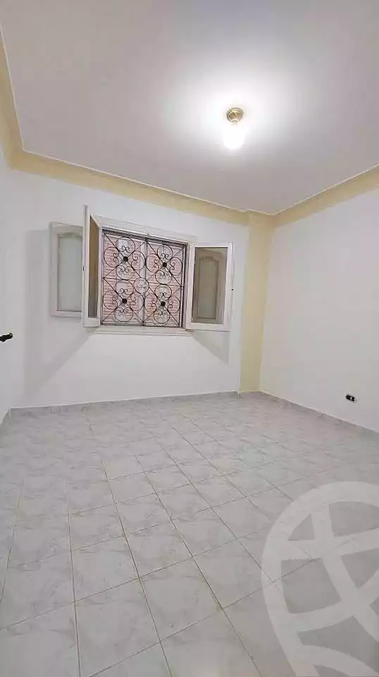 https://aqarmap.com.eg/ar/listing/7049658-for-sale-alexandria-al-agamy-shataa-el-nakheel