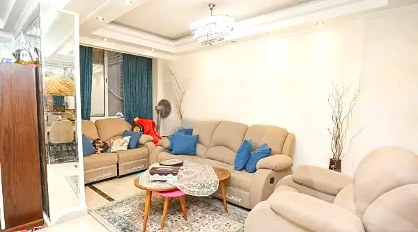 https://aqarmap.com.eg/ar/listing/7049712-for-sale-alexandria-lauran-shr-bw-qyr-tryq-lhry