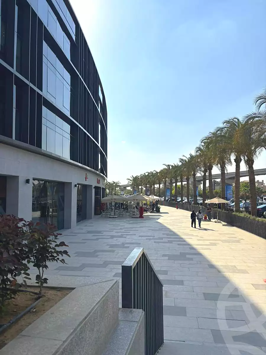 https://aqarmap.com.eg/en/listing/7049908-for-rent-cairo-new-cairo-compounds-lakeview-residence