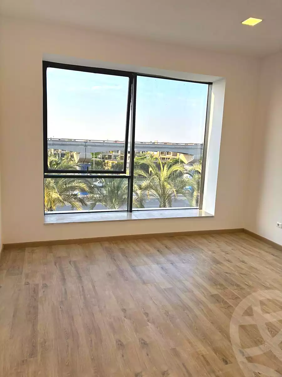 https://aqarmap.com.eg/en/listing/7049908-for-rent-cairo-new-cairo-compounds-lakeview-residence