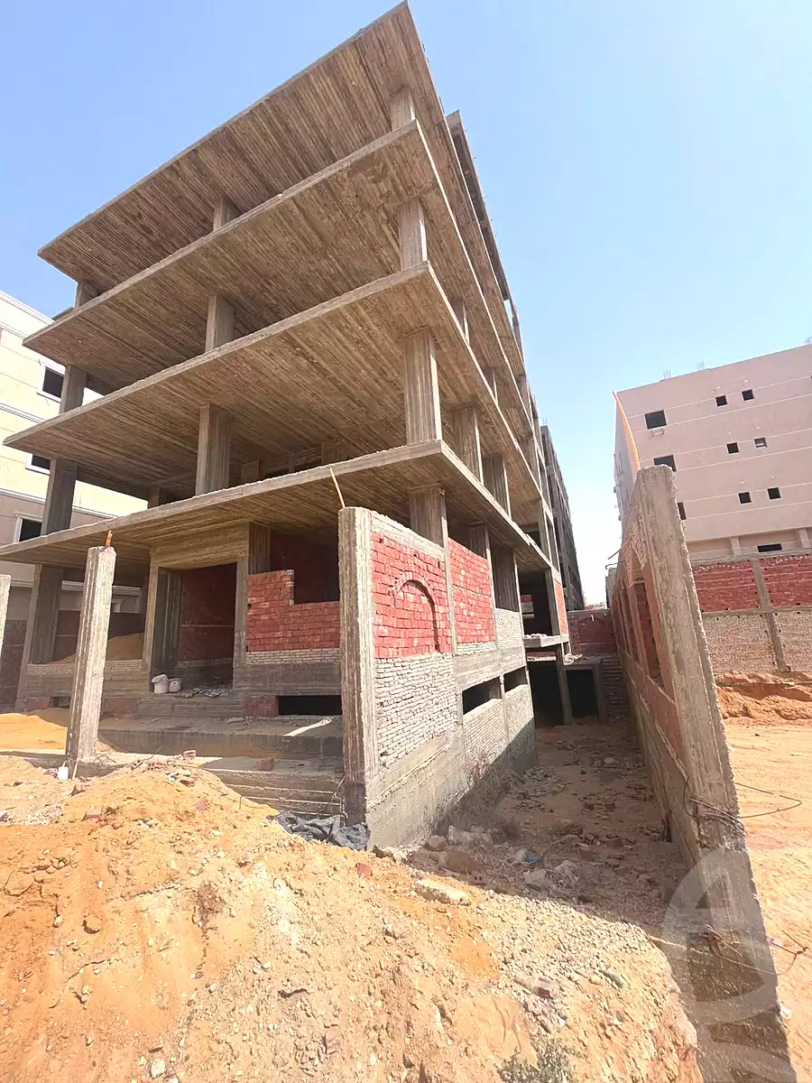 https://aqarmap.com.eg/ar/listing/7050091-for-sale-cairo-new-cairo-bait-el-watan-south-suez-road-el-hay-el-takmely