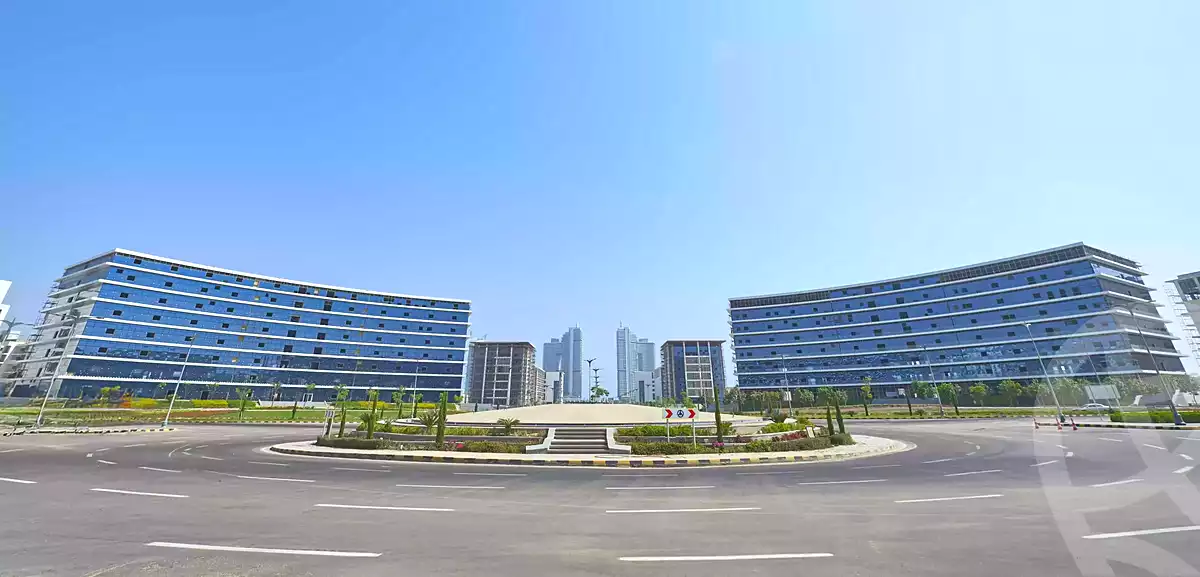 https://aqarmap.com.eg/ar/listing/7050035-for-sale-north-coast-new-alamein-mntj-t-l-lmyn-ljdyd-kmbwnd-mzryn