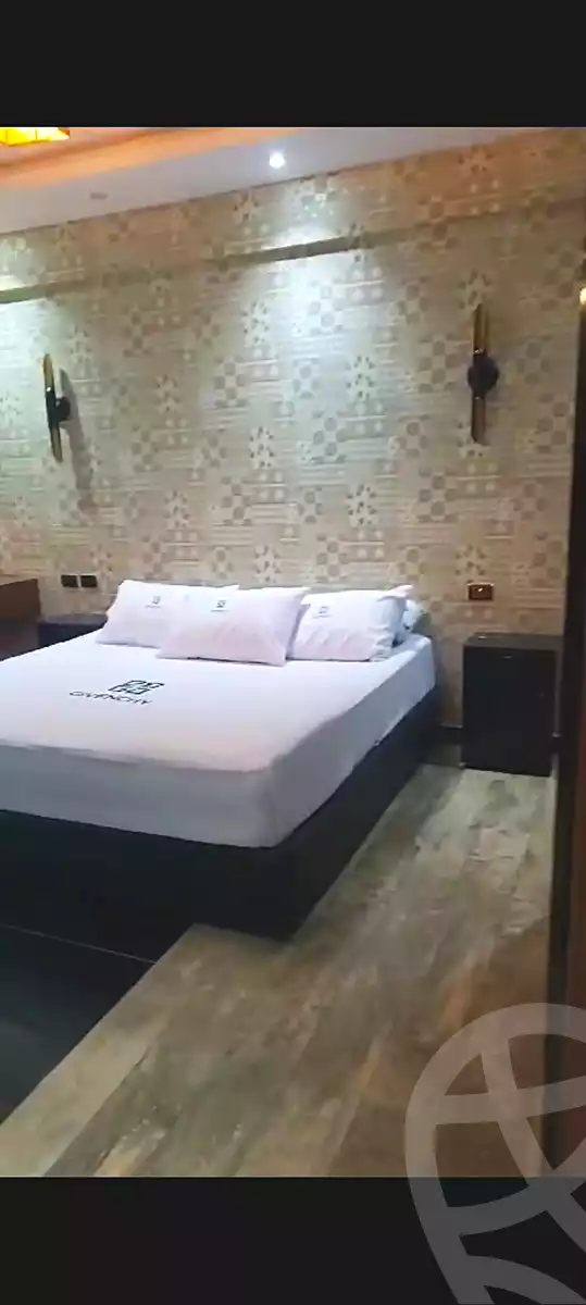 https://aqarmap.com.eg/en/listing/7050090-for-rent-cairo-new-cairo-compounds-hyde-park