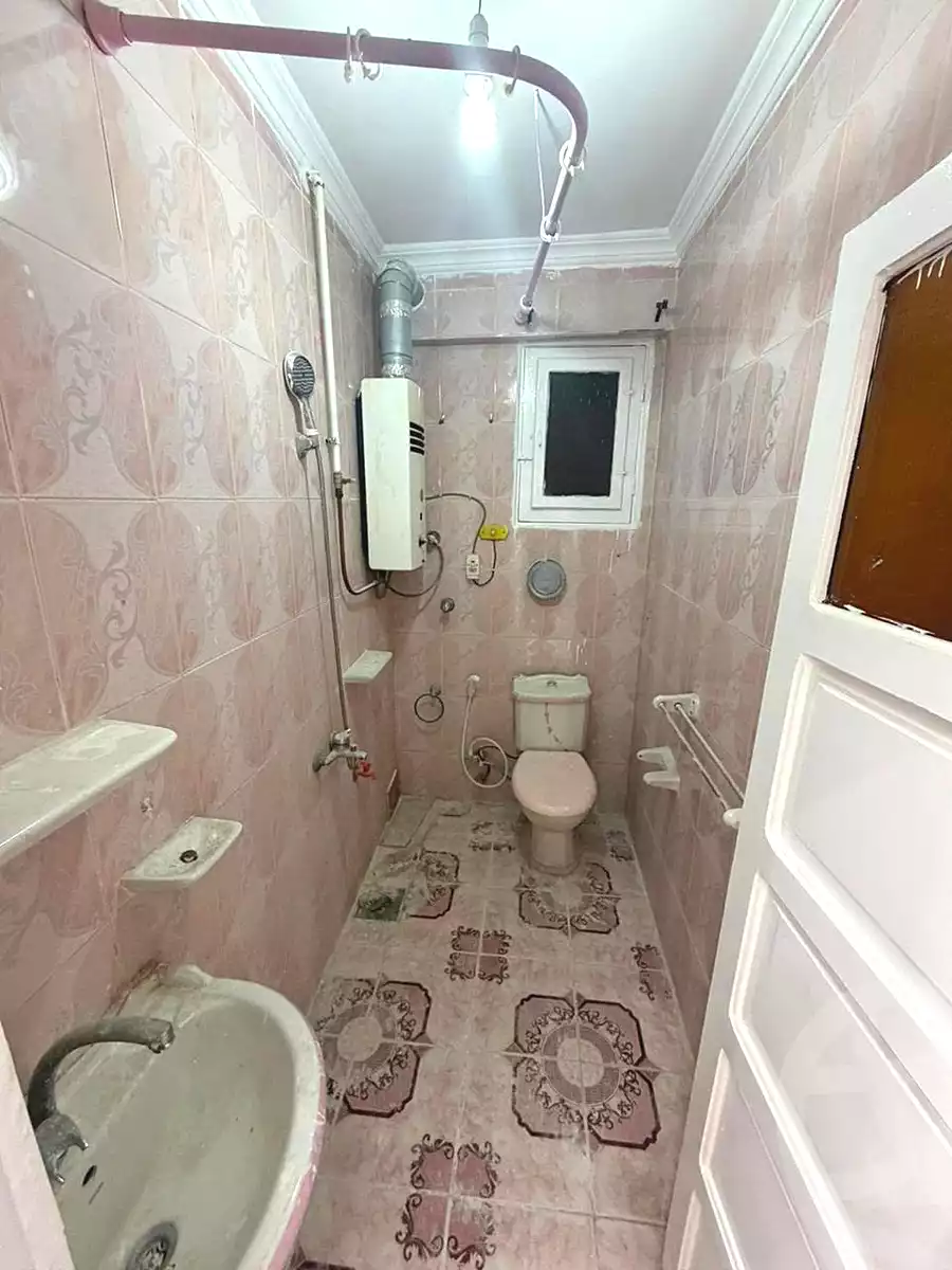 https://aqarmap.com.eg/en/listing/7050142-for-sale-alexandria-lsywf-el-falki