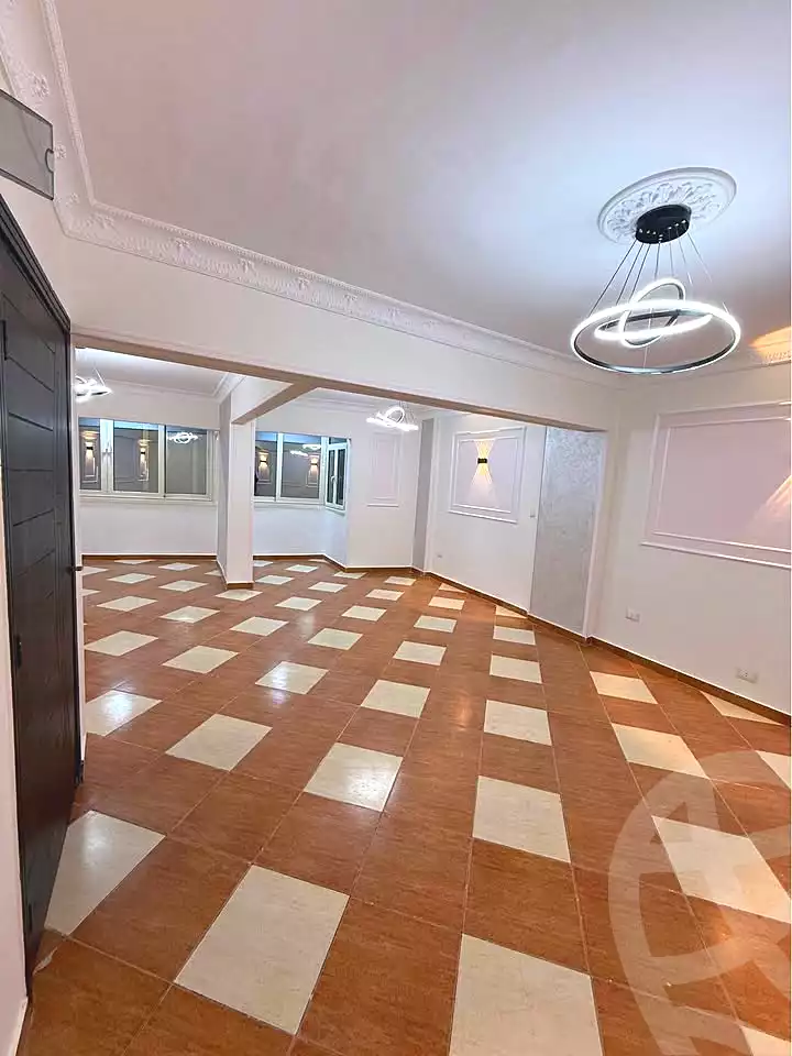 https://aqarmap.com.eg/en/listing/7050356-for-sale-alexandria-el-asafra-l-sfr-bhry