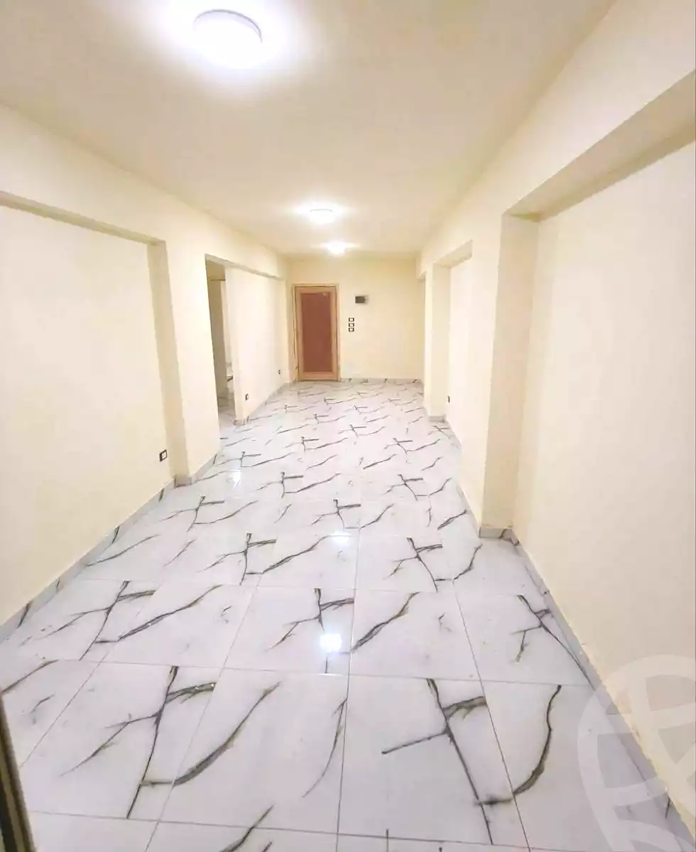 https://aqarmap.com.eg/en/listing/7050390-for-sale-alexandria-lsywf-el-falki