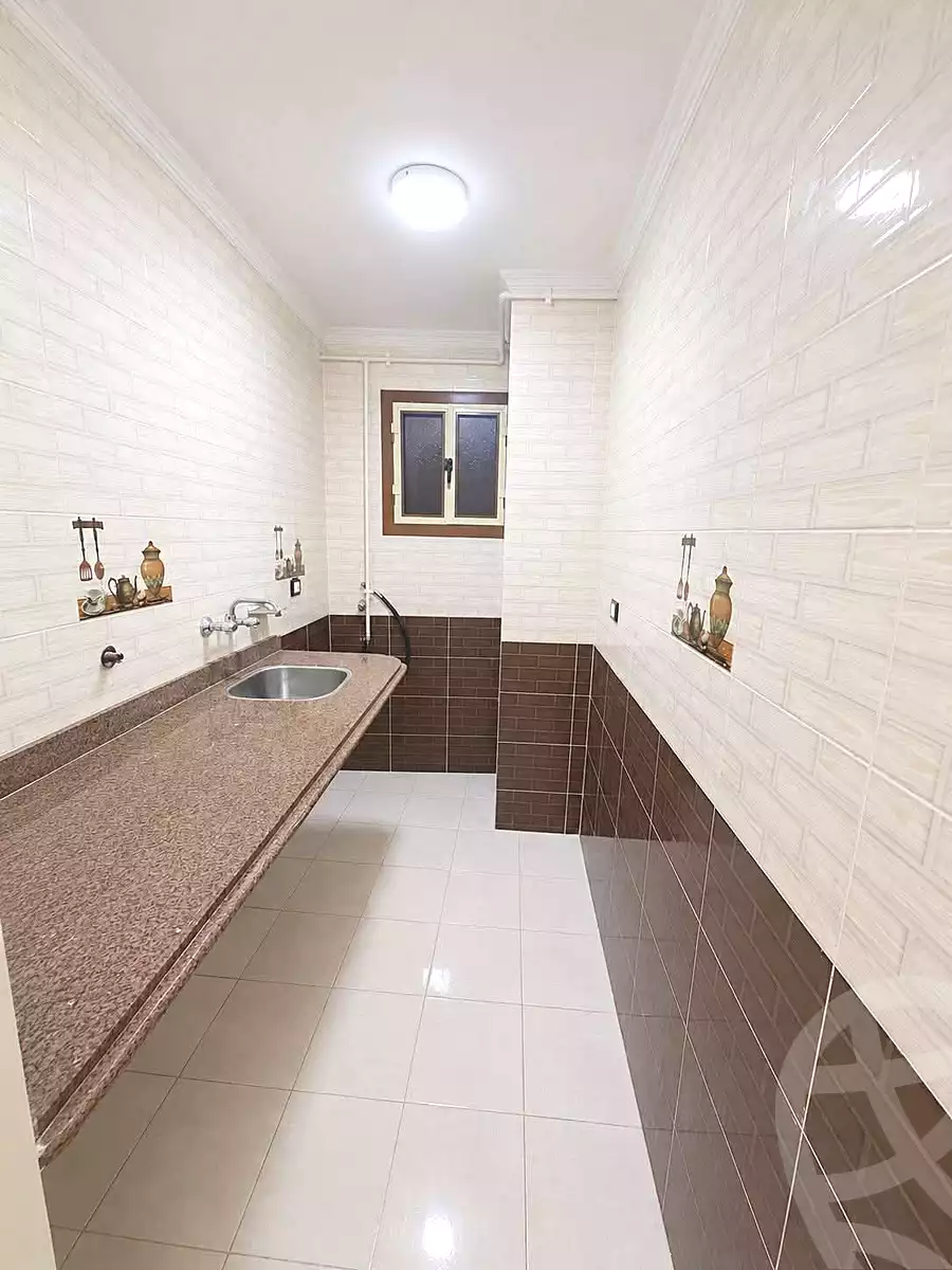 https://aqarmap.com.eg/en/listing/7050400-for-sale-alexandria-lsywf-el-falki