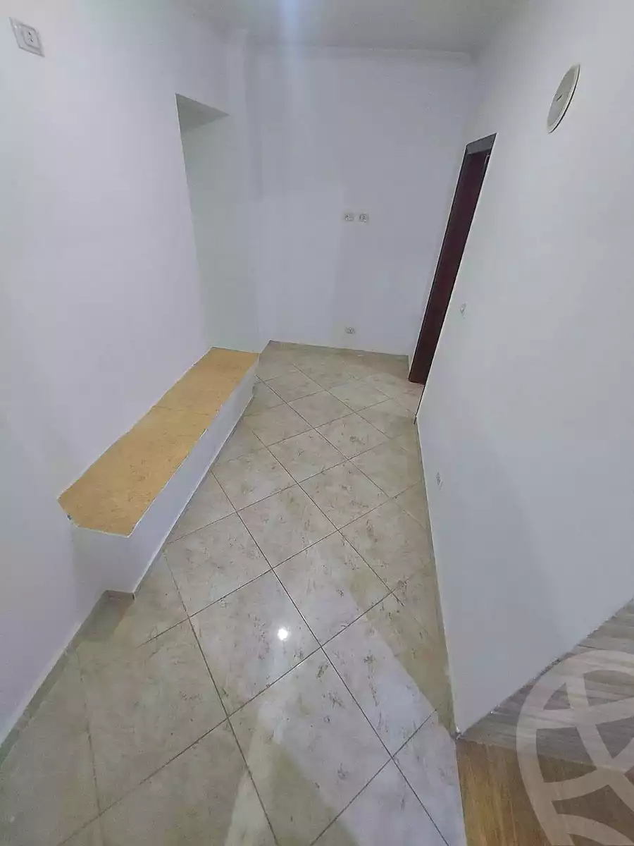 https://aqarmap.com.eg/ar/listing/7050863-for-sale-cairo-helwan-helwan-el-sharkeya-ismael-kamel-st