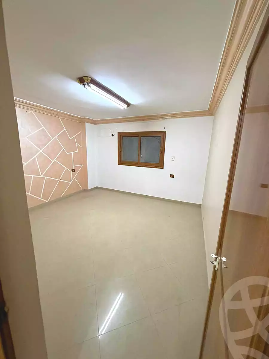 https://aqarmap.com.eg/ar/listing/7050901-for-rent-cairo-elnozha-taha-hussein-st