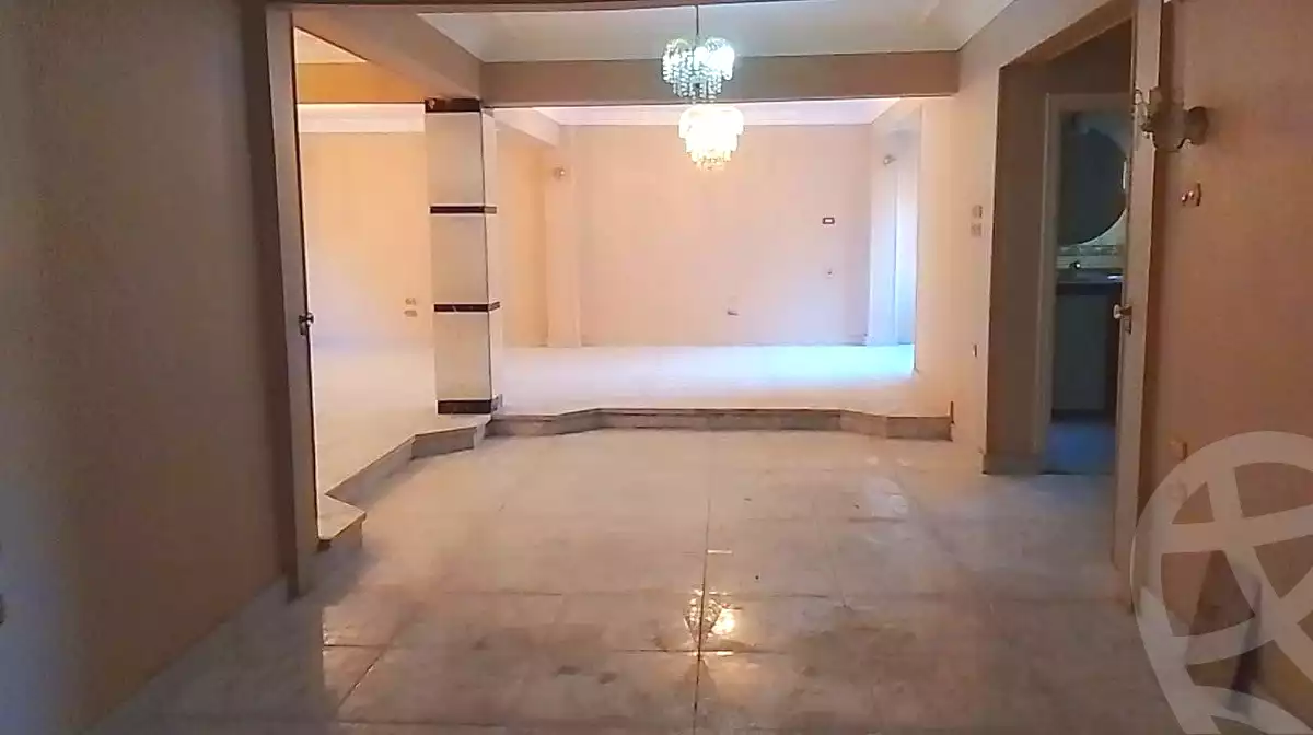 https://aqarmap.com.eg/ar/listing/7050935-for-rent-cairo-helwan-mohamed-sayed-ahmed-st