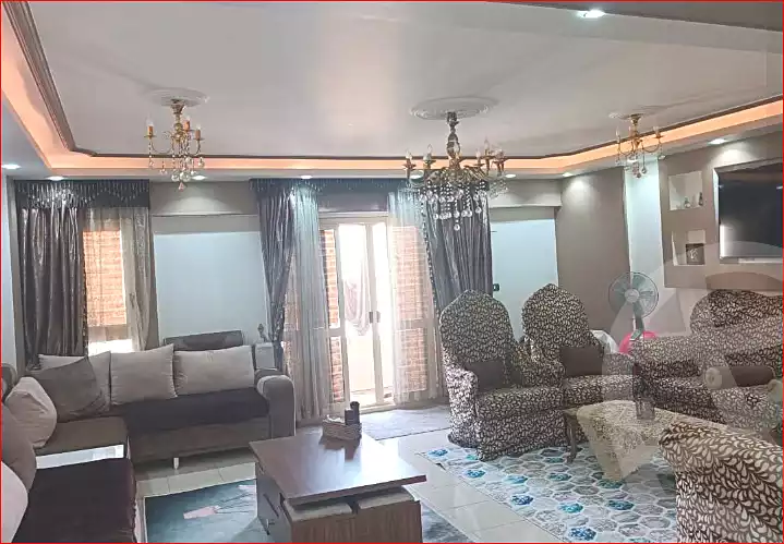 https://aqarmap.com.eg/ar/listing/7051022-for-sale-cairo-helwan-helwan-el-sharkeya-zaki-hawas-st