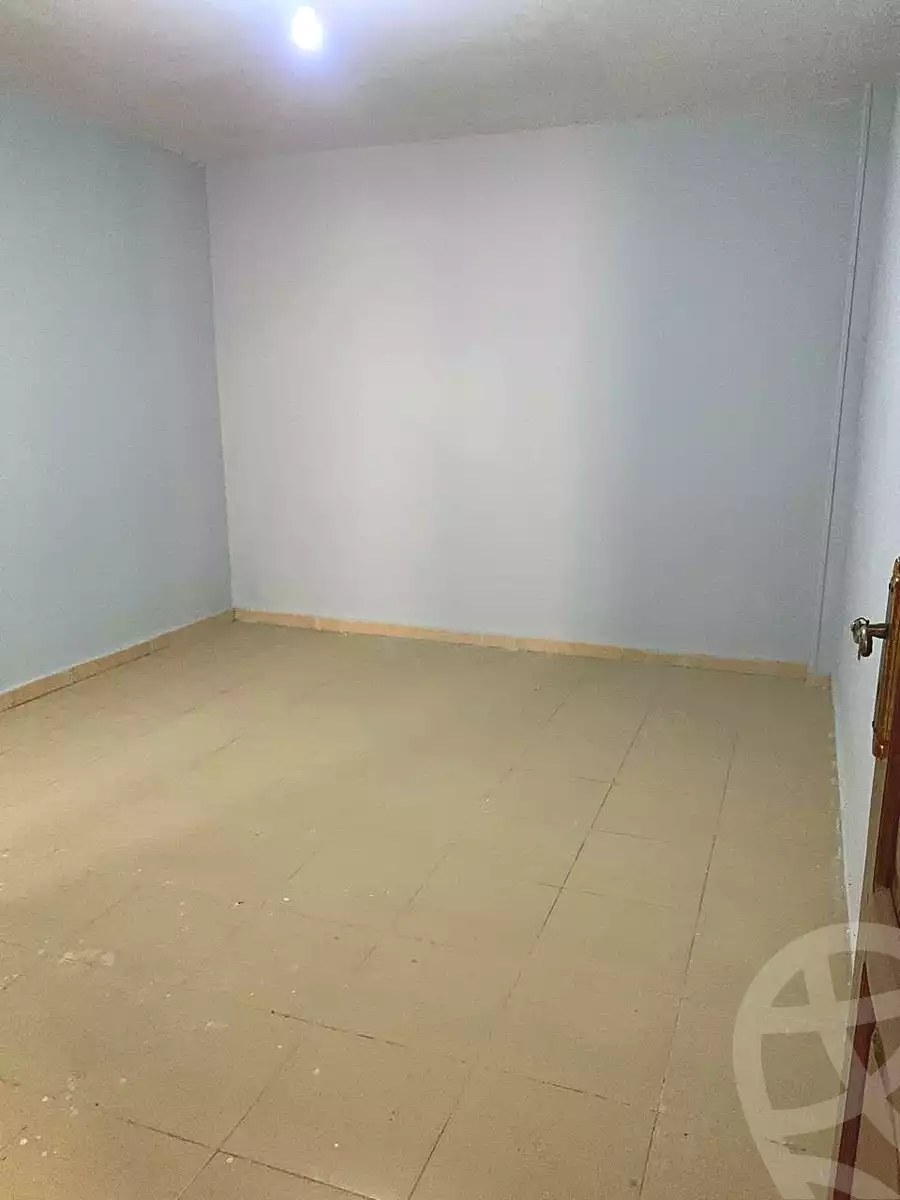 https://aqarmap.com.eg/ar/listing/7051038-for-rent-cairo-faisal-el-tawabeq-el-shaheed-ahmed-hamdy-st