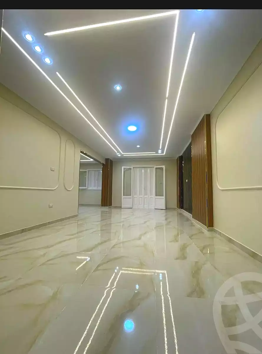 https://aqarmap.com.eg/ar/listing/7051100-for-sale-alexandria-miami-abou-el-arab-st