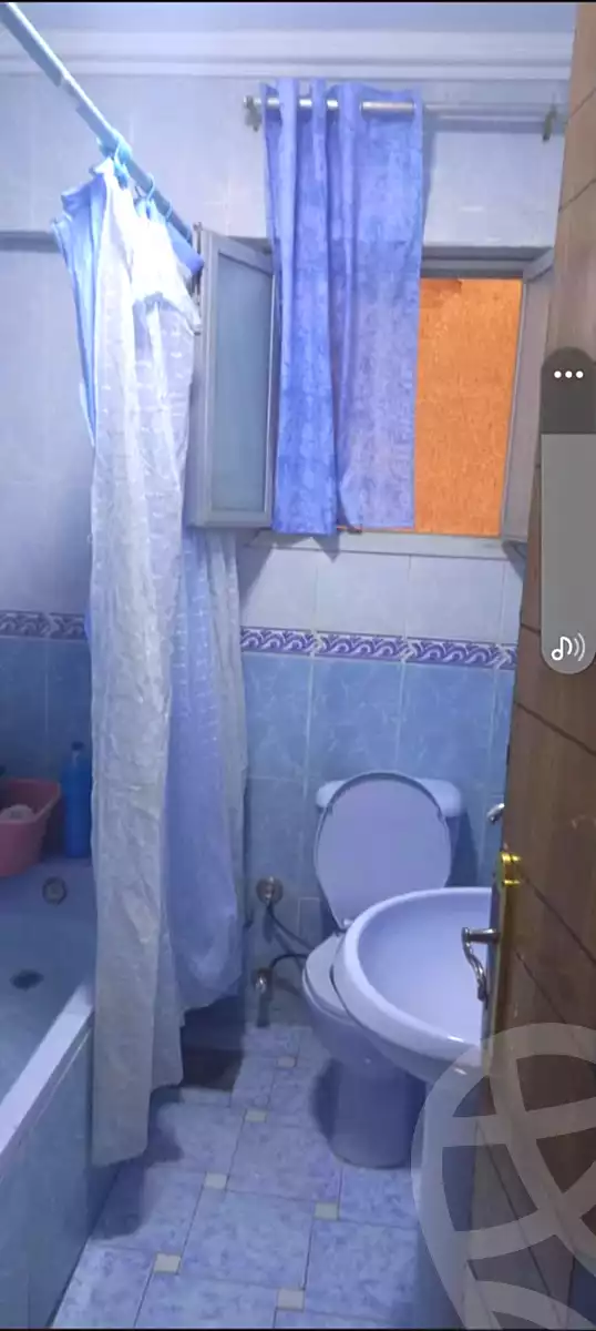 https://aqarmap.com.eg/ar/listing/7042612-for-rent-alexandria-al-agamy-lbytsh