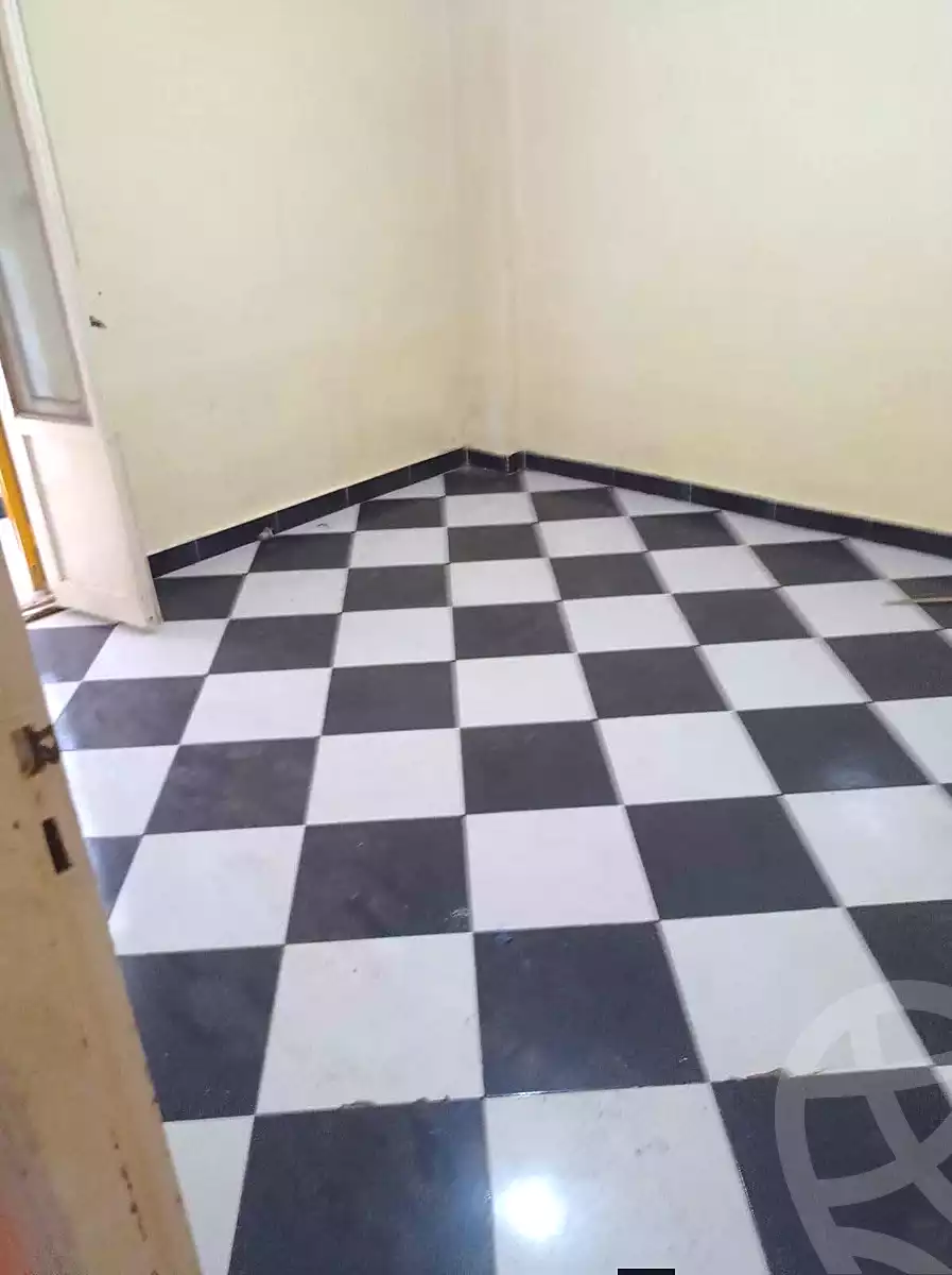https://aqarmap.com.eg/ar/listing/7042583-for-rent-alexandria-al-agamy-lbytsh-princess-st