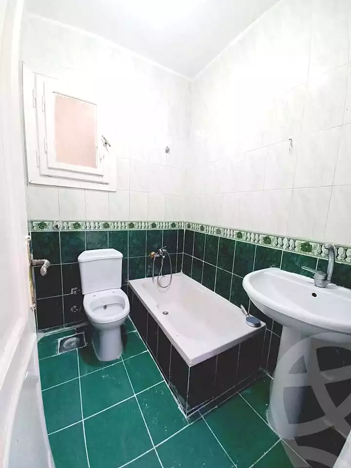 https://aqarmap.com.eg/ar/listing/7042572-for-sale-alexandria-al-agamy-shataa-el-nakheel