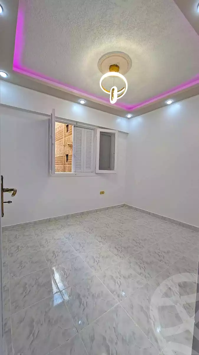https://aqarmap.com.eg/ar/listing/7051240-for-sale-alexandria-al-agamy-shataa-el-nakheel-street-12