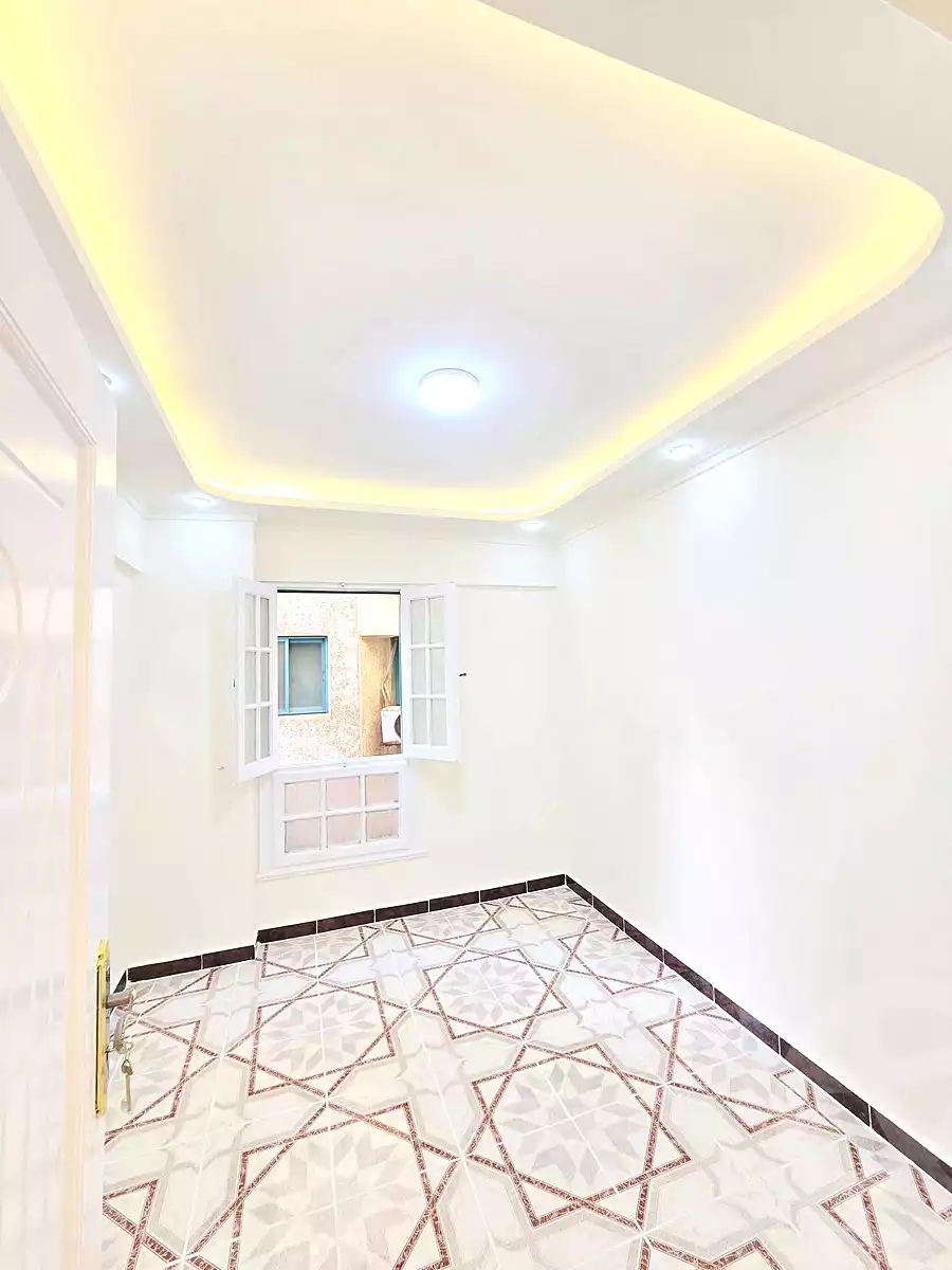 https://aqarmap.com.eg/ar/listing/7051343-for-sale-alexandria-al-agamy